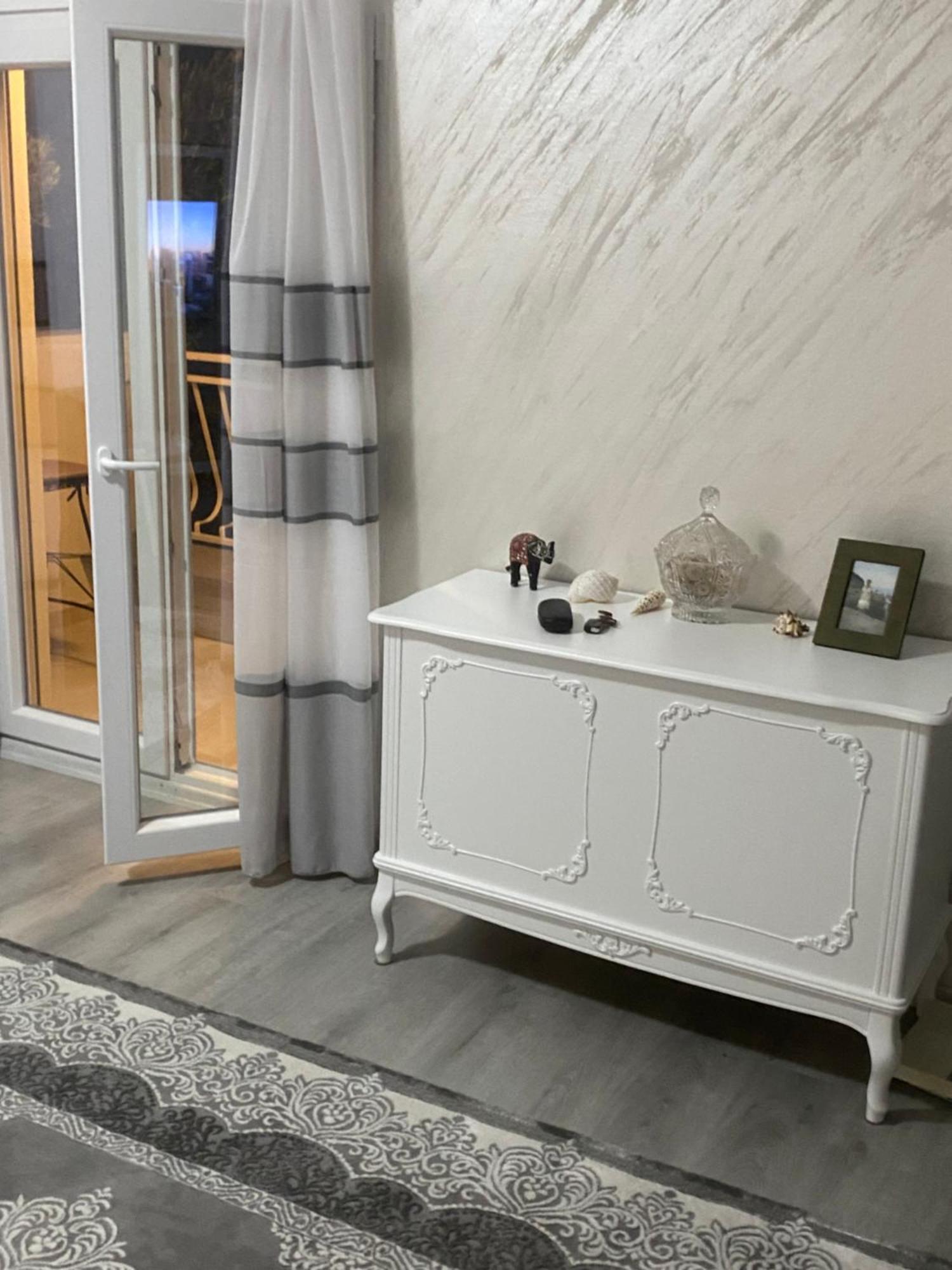Apartman Lara Свети-Стефан Экстерьер фото